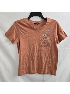 Love Peace and Lazy Days Women’s T Shirt Size Small Keep Going Keep Growing